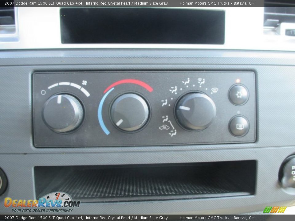 2007 Dodge Ram 1500 SLT Quad Cab 4x4 Inferno Red Crystal Pearl / Medium Slate Gray Photo #10