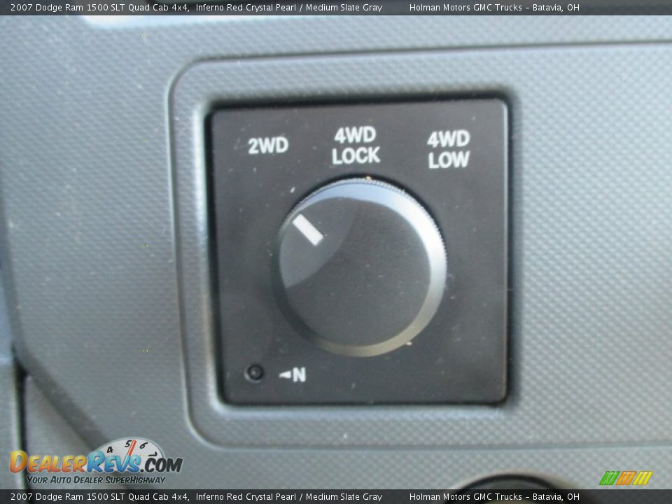 2007 Dodge Ram 1500 SLT Quad Cab 4x4 Inferno Red Crystal Pearl / Medium Slate Gray Photo #11