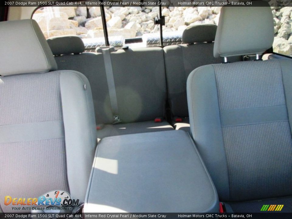 2007 Dodge Ram 1500 SLT Quad Cab 4x4 Inferno Red Crystal Pearl / Medium Slate Gray Photo #32