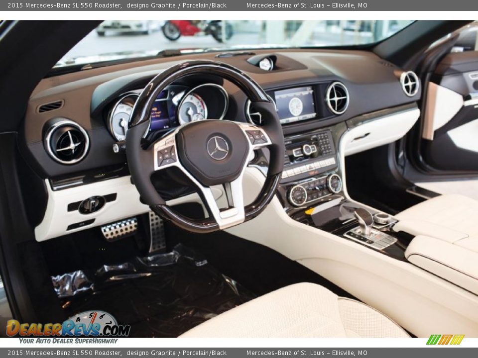 Porcelain/Black Interior - 2015 Mercedes-Benz SL 550 Roadster Photo #12