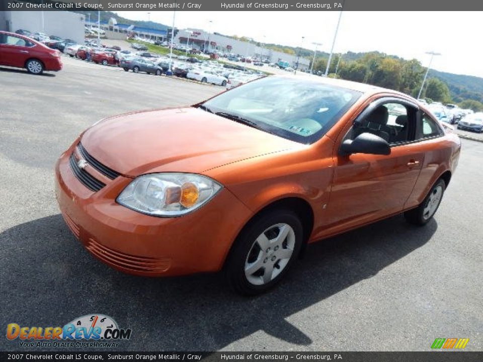 2007 Chevrolet Cobalt LS Coupe Sunburst Orange Metallic / Gray Photo #6