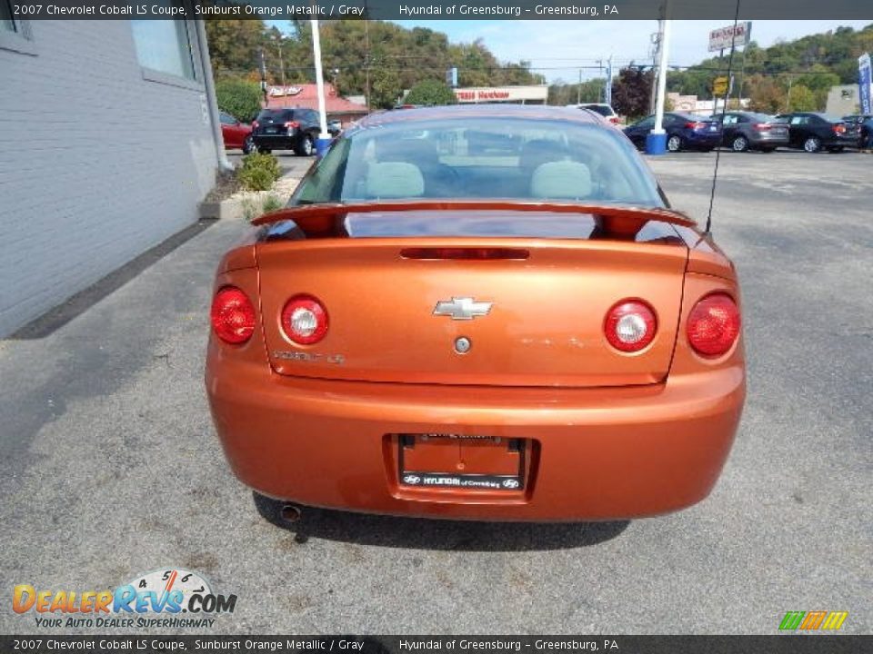 2007 Chevrolet Cobalt LS Coupe Sunburst Orange Metallic / Gray Photo #9