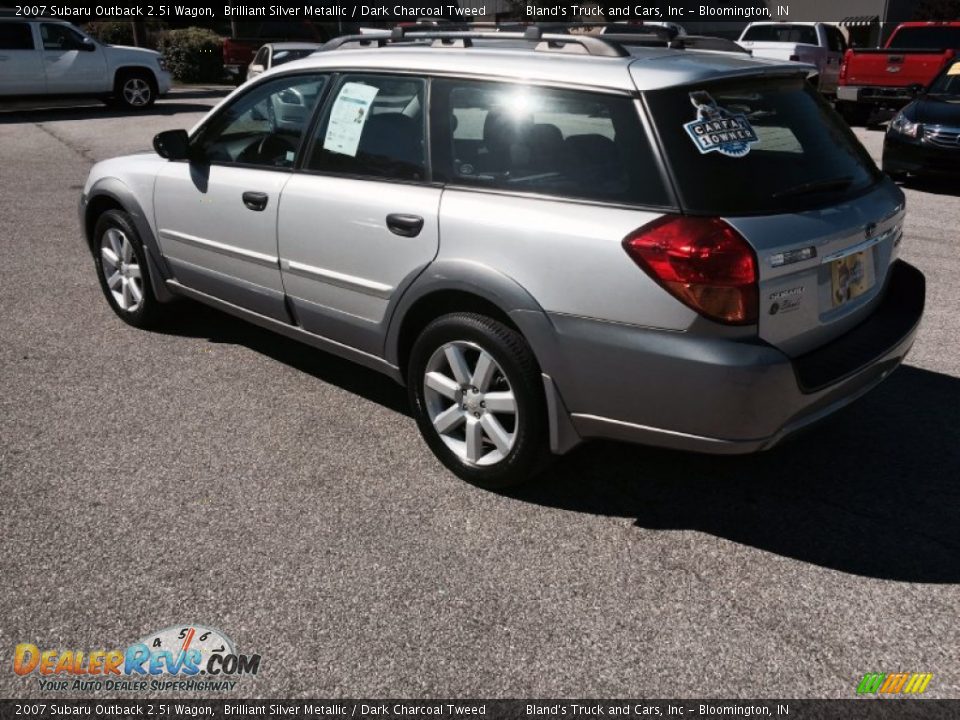 2007 Subaru Outback 2.5i Wagon Brilliant Silver Metallic / Dark Charcoal Tweed Photo #18