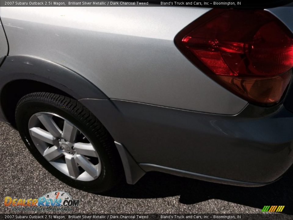 2007 Subaru Outback 2.5i Wagon Brilliant Silver Metallic / Dark Charcoal Tweed Photo #19