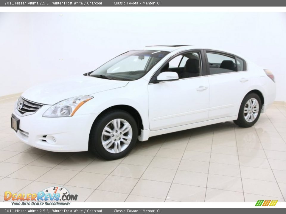 2011 Nissan Altima 2.5 S Winter Frost White / Charcoal Photo #3