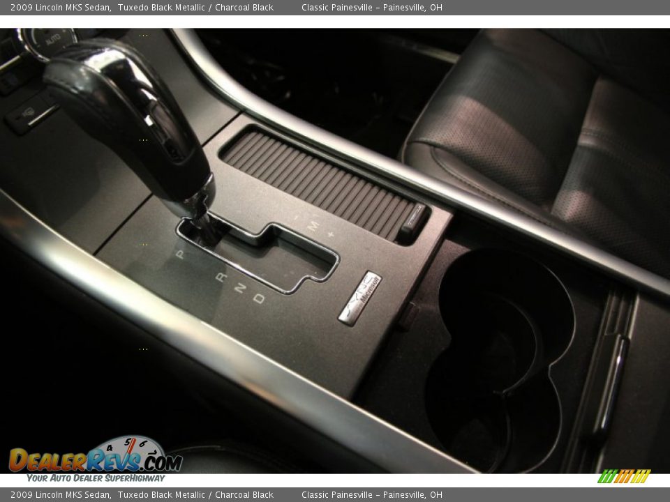2009 Lincoln MKS Sedan Tuxedo Black Metallic / Charcoal Black Photo #12
