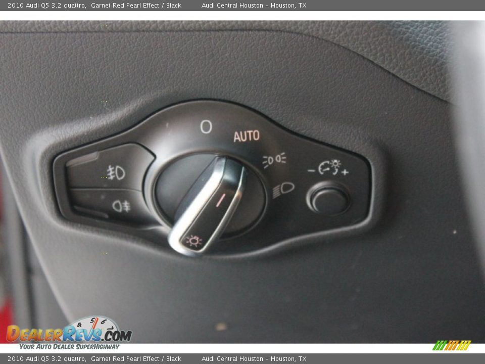 2010 Audi Q5 3.2 quattro Garnet Red Pearl Effect / Black Photo #21