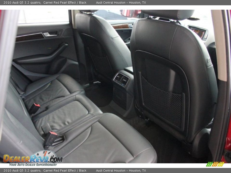 2010 Audi Q5 3.2 quattro Garnet Red Pearl Effect / Black Photo #31