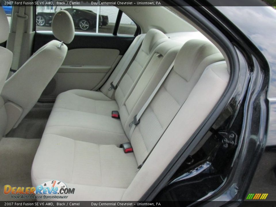 2007 Ford Fusion SE V6 AWD Black / Camel Photo #22
