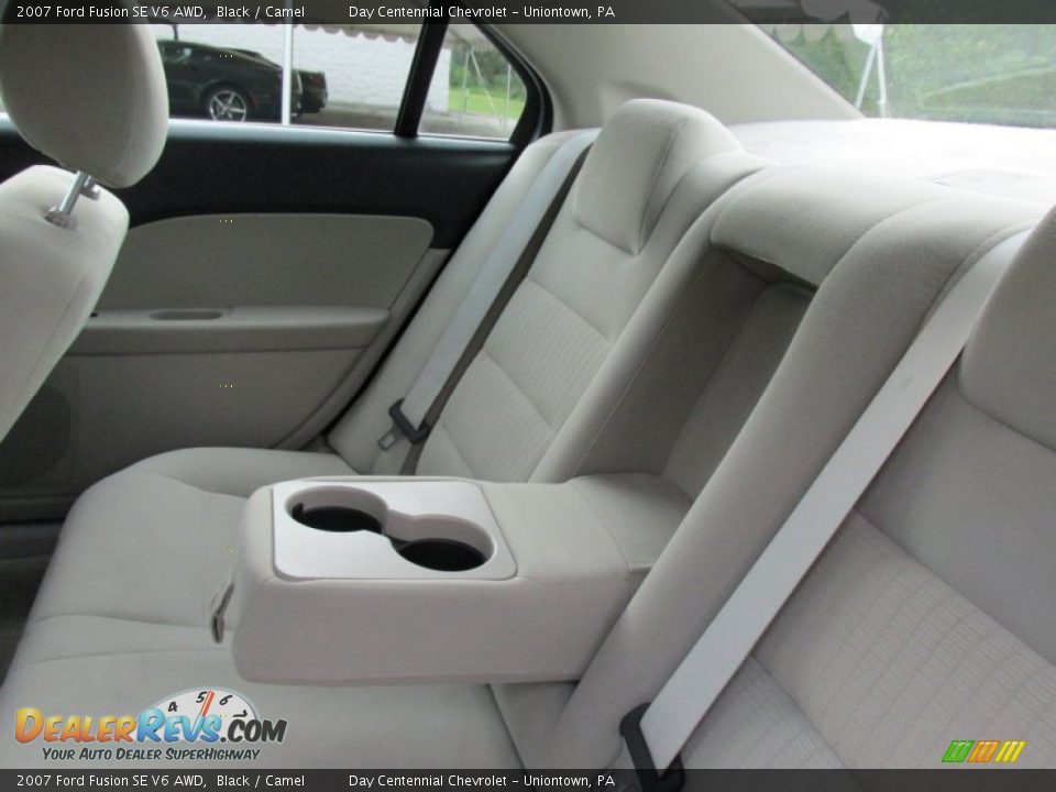 2007 Ford Fusion SE V6 AWD Black / Camel Photo #24