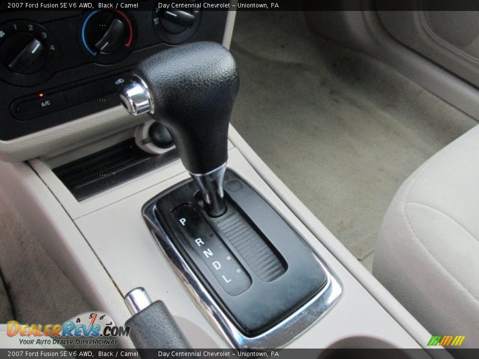 2007 Ford Fusion SE V6 AWD Black / Camel Photo #27