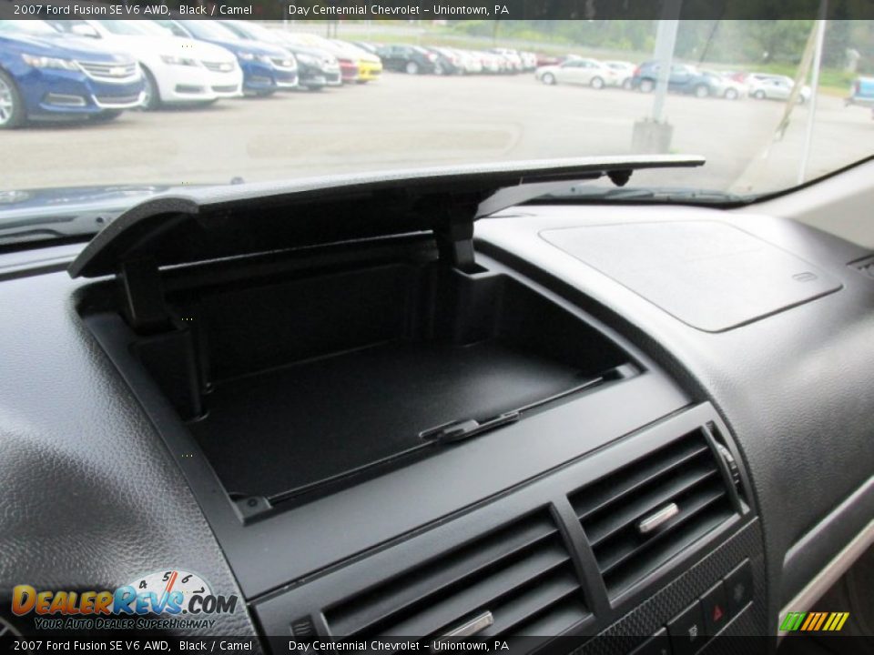 2007 Ford Fusion SE V6 AWD Black / Camel Photo #29