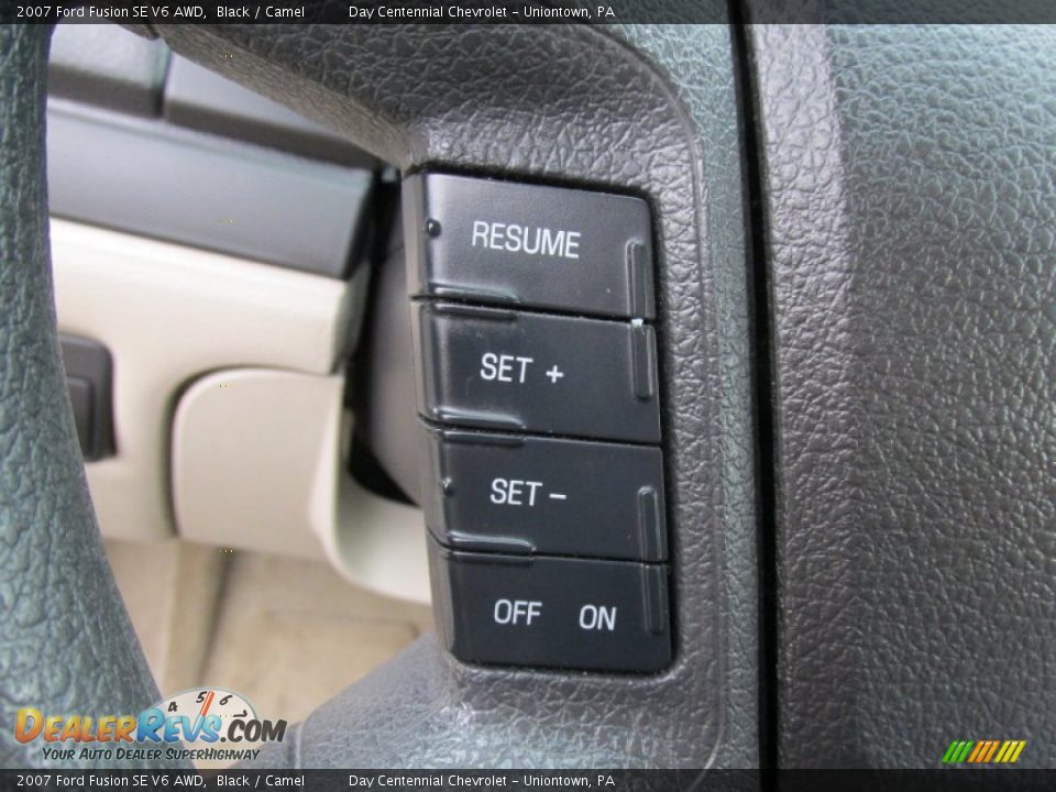 2007 Ford Fusion SE V6 AWD Black / Camel Photo #31