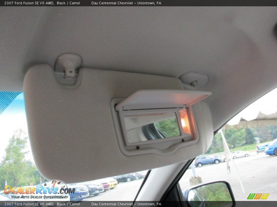 2007 Ford Fusion SE V6 AWD Black / Camel Photo #33