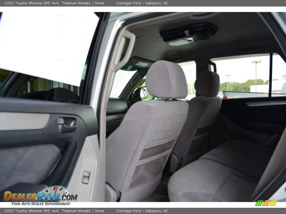 2003 Toyota 4Runner SR5 4x4 Titanium Metallic / Stone Photo #11
