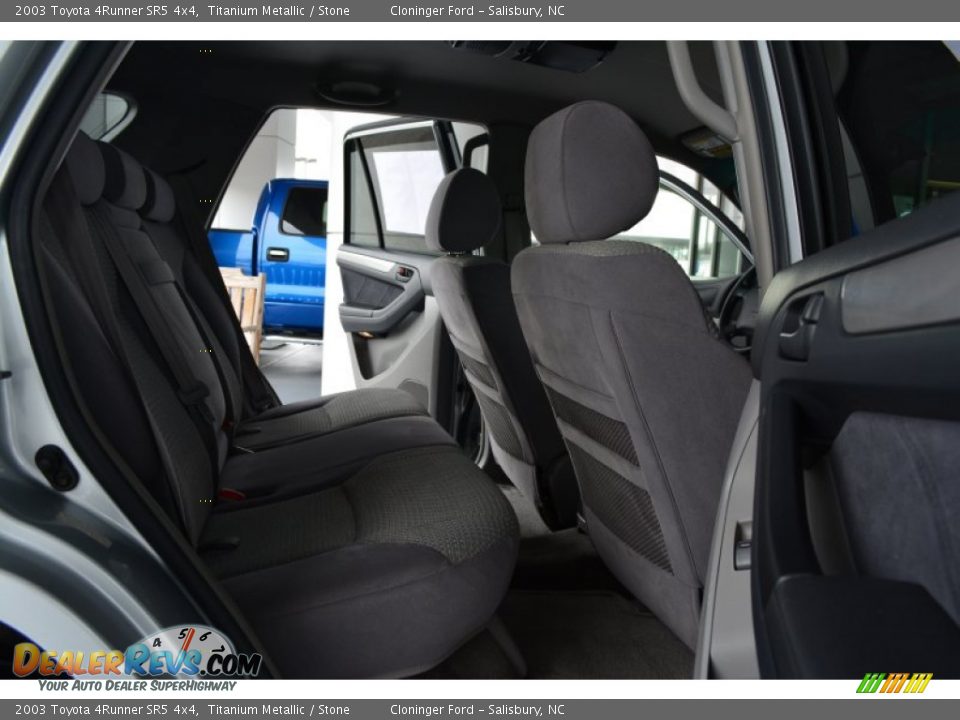 2003 Toyota 4Runner SR5 4x4 Titanium Metallic / Stone Photo #13