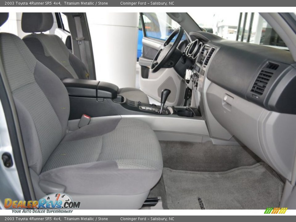 2003 Toyota 4Runner SR5 4x4 Titanium Metallic / Stone Photo #15