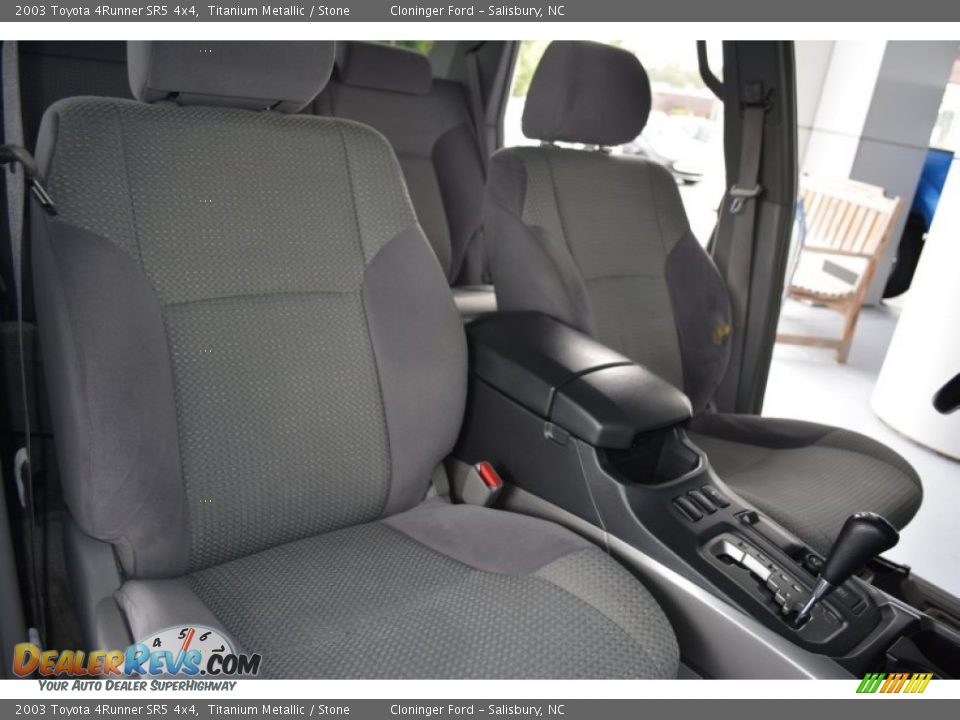 2003 Toyota 4Runner SR5 4x4 Titanium Metallic / Stone Photo #16