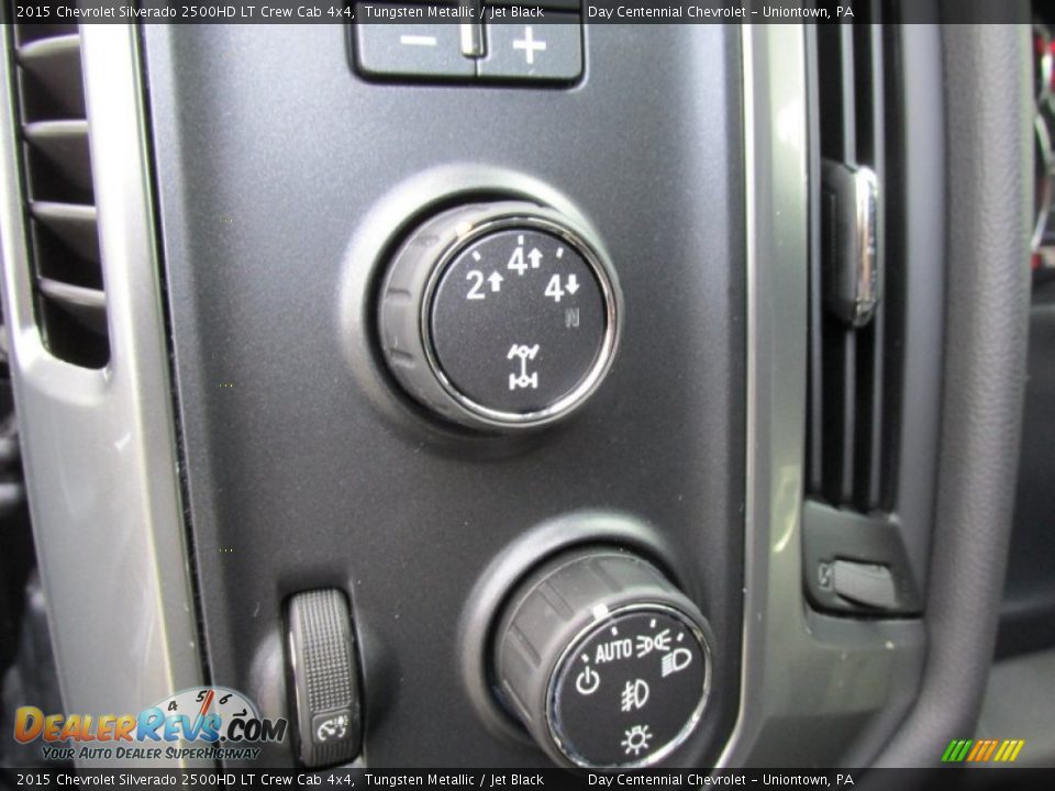 2015 Chevrolet Silverado 2500HD LT Crew Cab 4x4 Tungsten Metallic / Jet Black Photo #16