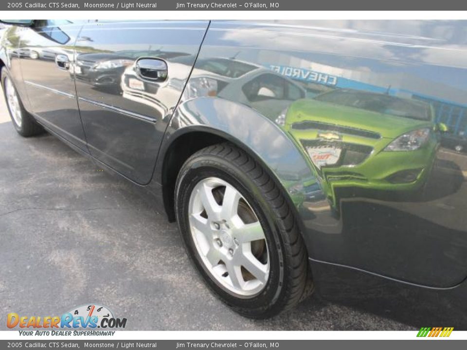 2005 Cadillac CTS Sedan Moonstone / Light Neutral Photo #4