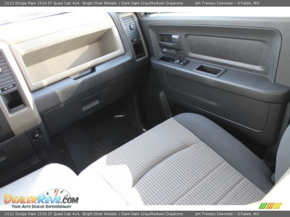 2012 Dodge Ram 1500 ST Quad Cab 4x4 Bright Silver Metallic / Dark Slate Gray/Medium Graystone Photo #13