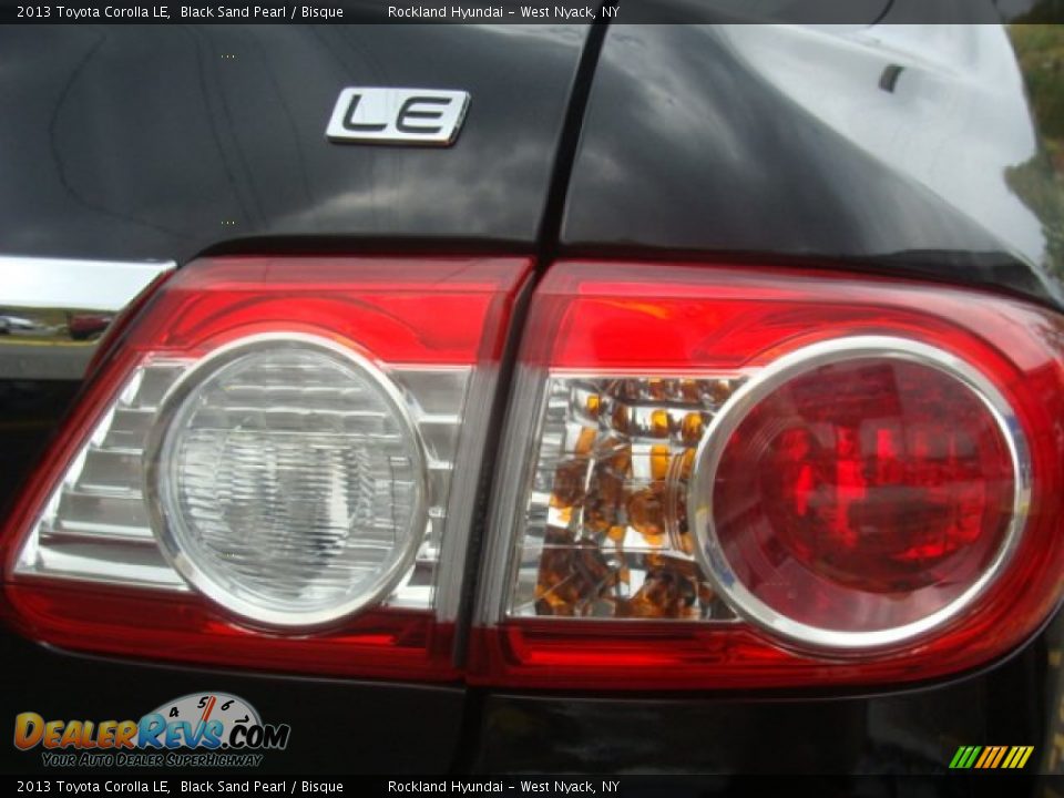 2013 Toyota Corolla LE Black Sand Pearl / Bisque Photo #20