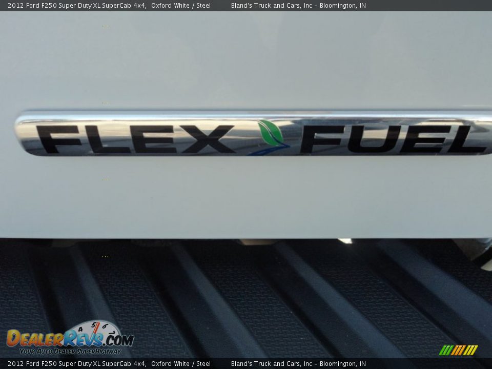 2012 Ford F250 Super Duty XL SuperCab 4x4 Oxford White / Steel Photo #28
