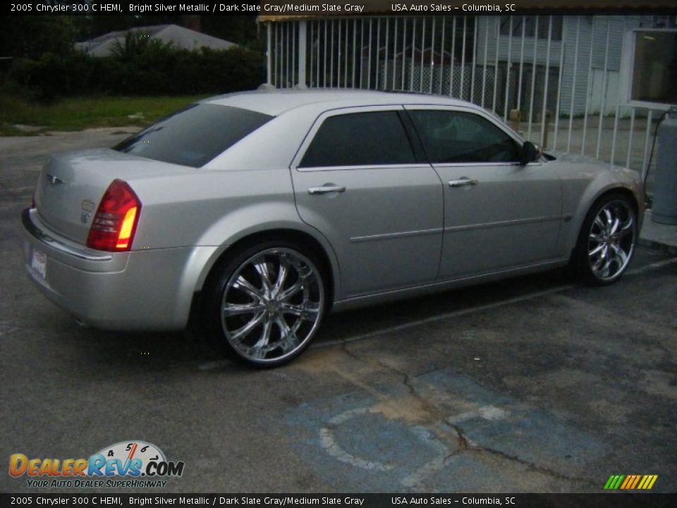2005 Chrysler 300 C HEMI Bright Silver Metallic / Dark Slate Gray/Medium Slate Gray Photo #4
