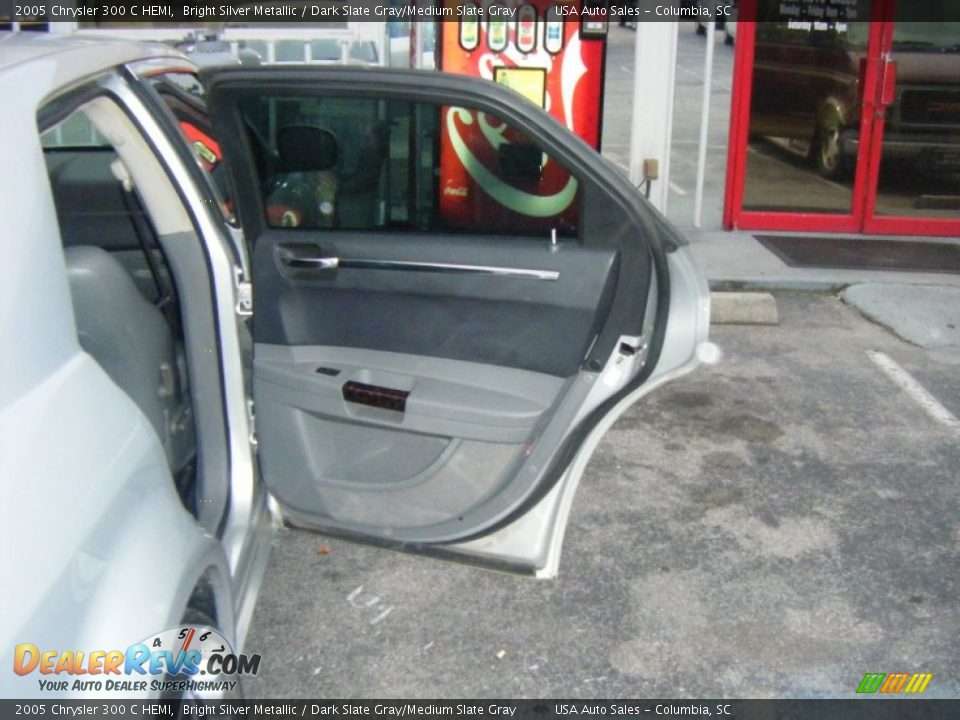 2005 Chrysler 300 C HEMI Bright Silver Metallic / Dark Slate Gray/Medium Slate Gray Photo #13