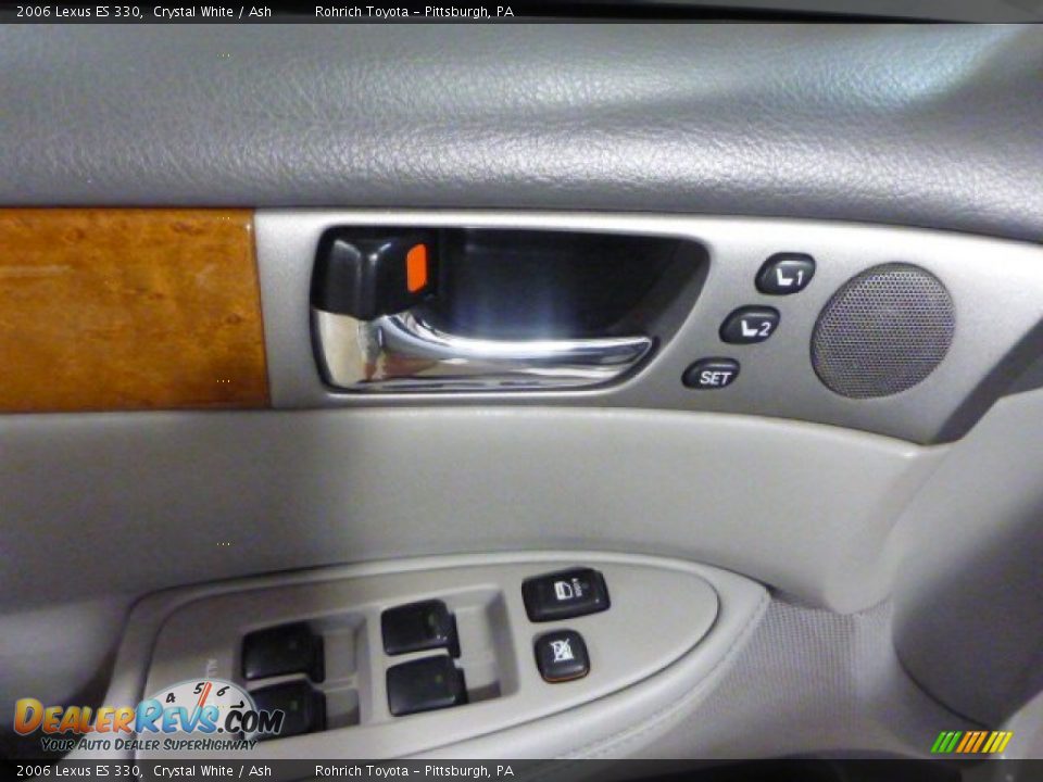 2006 Lexus ES 330 Crystal White / Ash Photo #19
