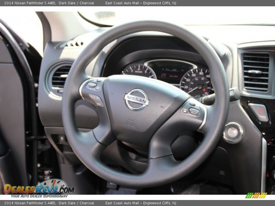 2014 Nissan Pathfinder S AWD Dark Slate / Charcoal Photo #12