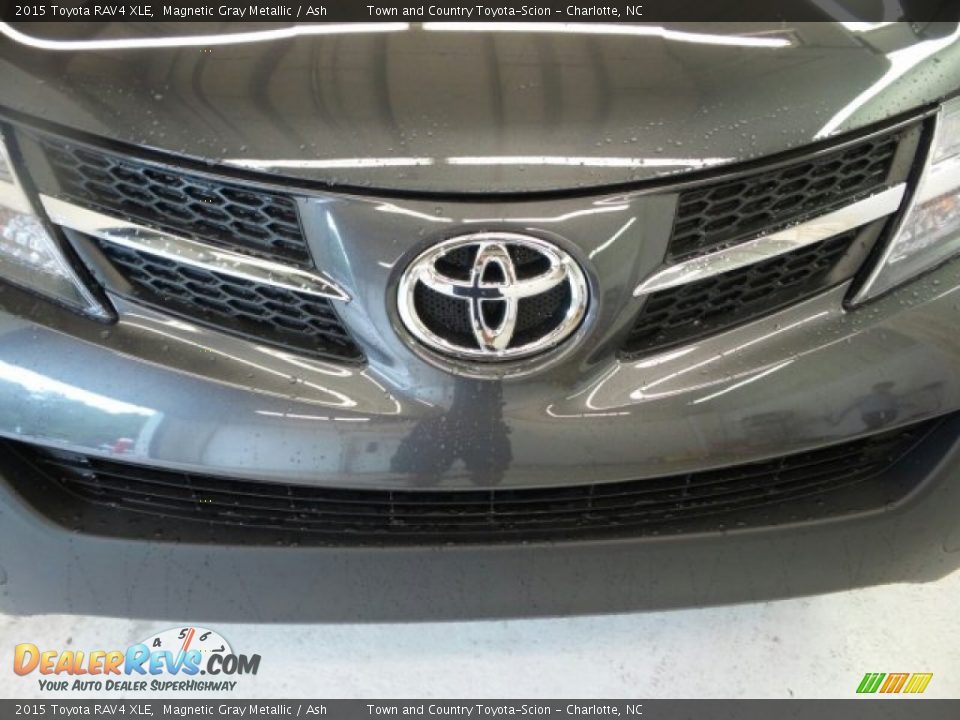 2015 Toyota RAV4 XLE Magnetic Gray Metallic / Ash Photo #5