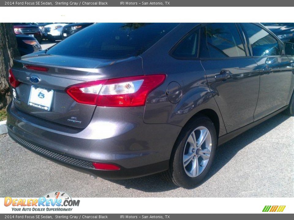 2014 Ford Focus SE Sedan Sterling Gray / Charcoal Black Photo #3