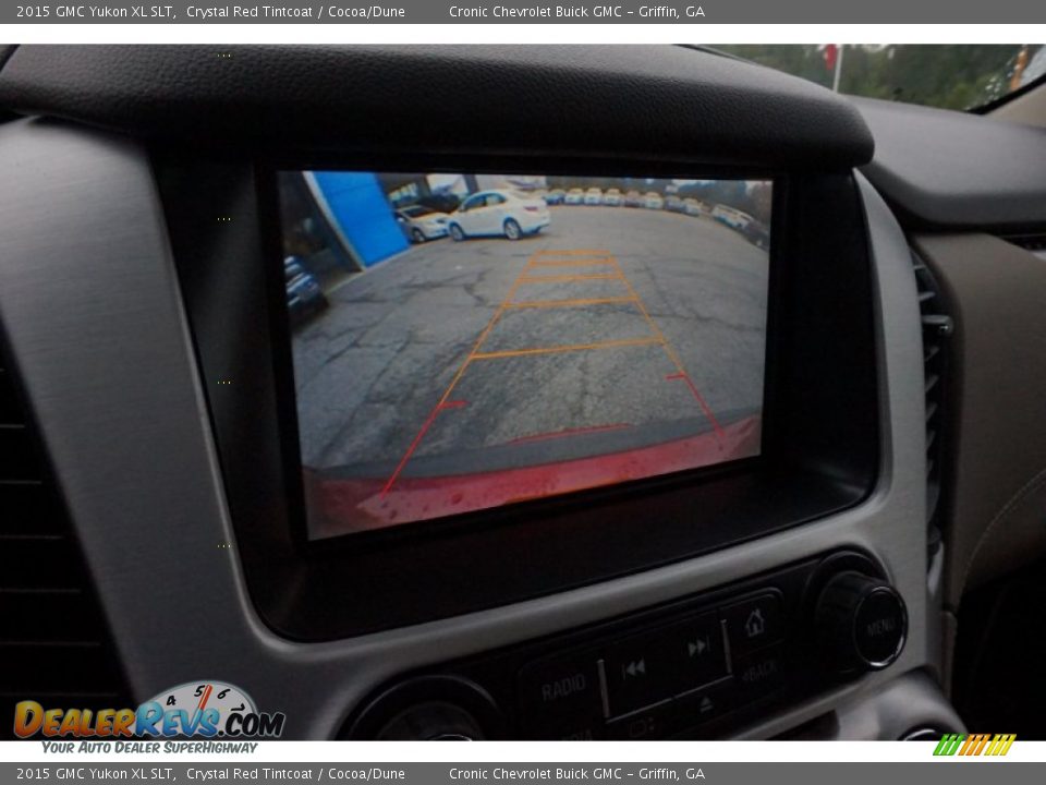 2015 GMC Yukon XL SLT Crystal Red Tintcoat / Cocoa/Dune Photo #17
