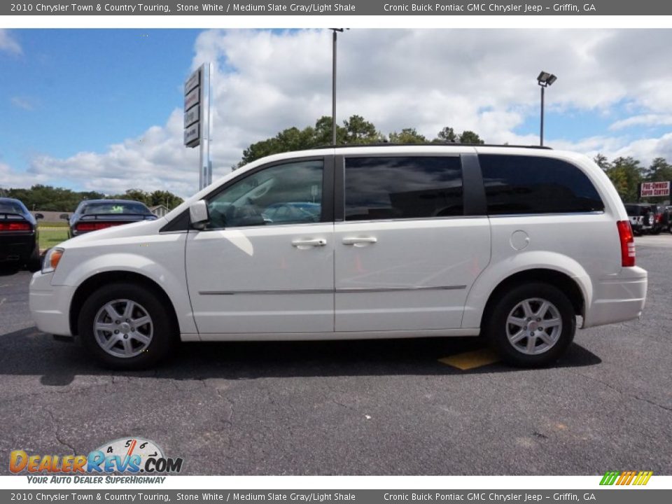 2010 Chrysler Town & Country Touring Stone White / Medium Slate Gray/Light Shale Photo #4