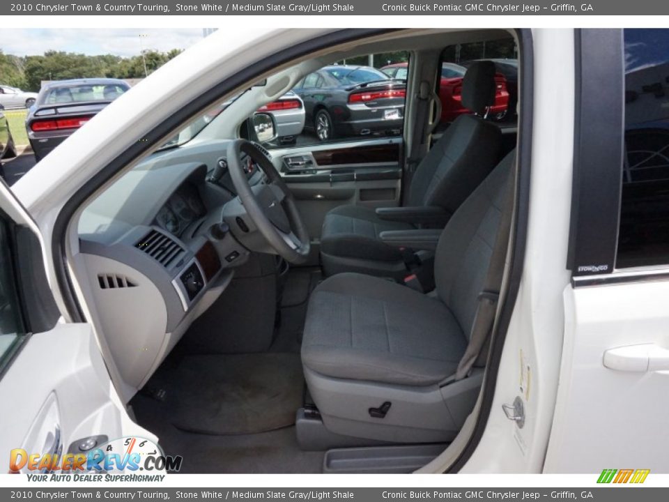 2010 Chrysler Town & Country Touring Stone White / Medium Slate Gray/Light Shale Photo #9