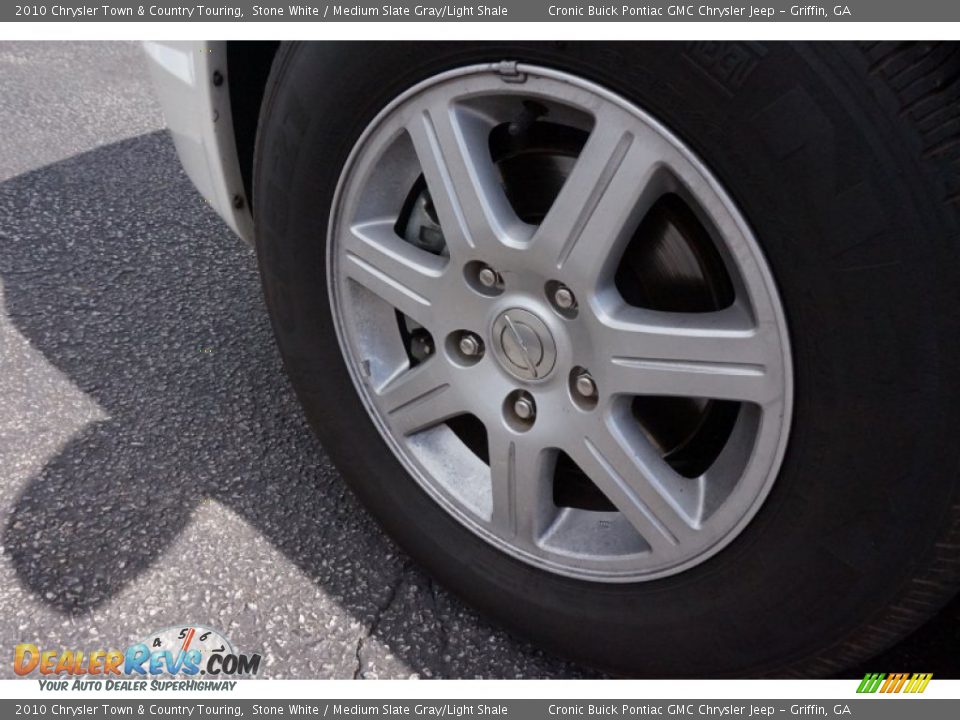 2010 Chrysler Town & Country Touring Stone White / Medium Slate Gray/Light Shale Photo #12