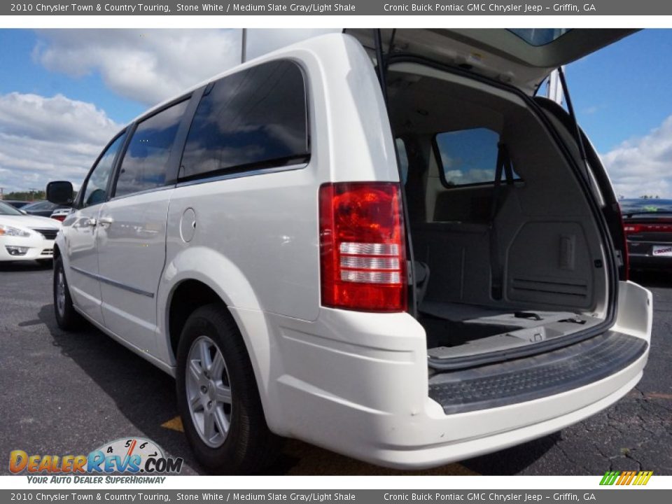 2010 Chrysler Town & Country Touring Stone White / Medium Slate Gray/Light Shale Photo #16