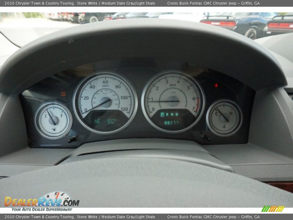 2010 Chrysler Town & Country Touring Stone White / Medium Slate Gray/Light Shale Photo #22