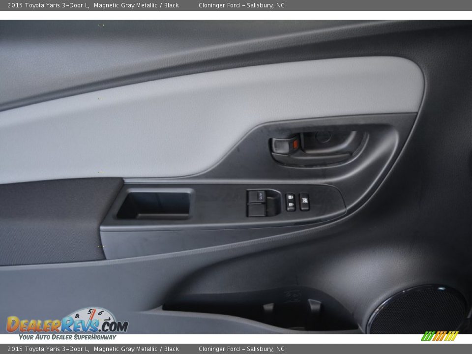 2015 Toyota Yaris 3-Door L Magnetic Gray Metallic / Black Photo #5