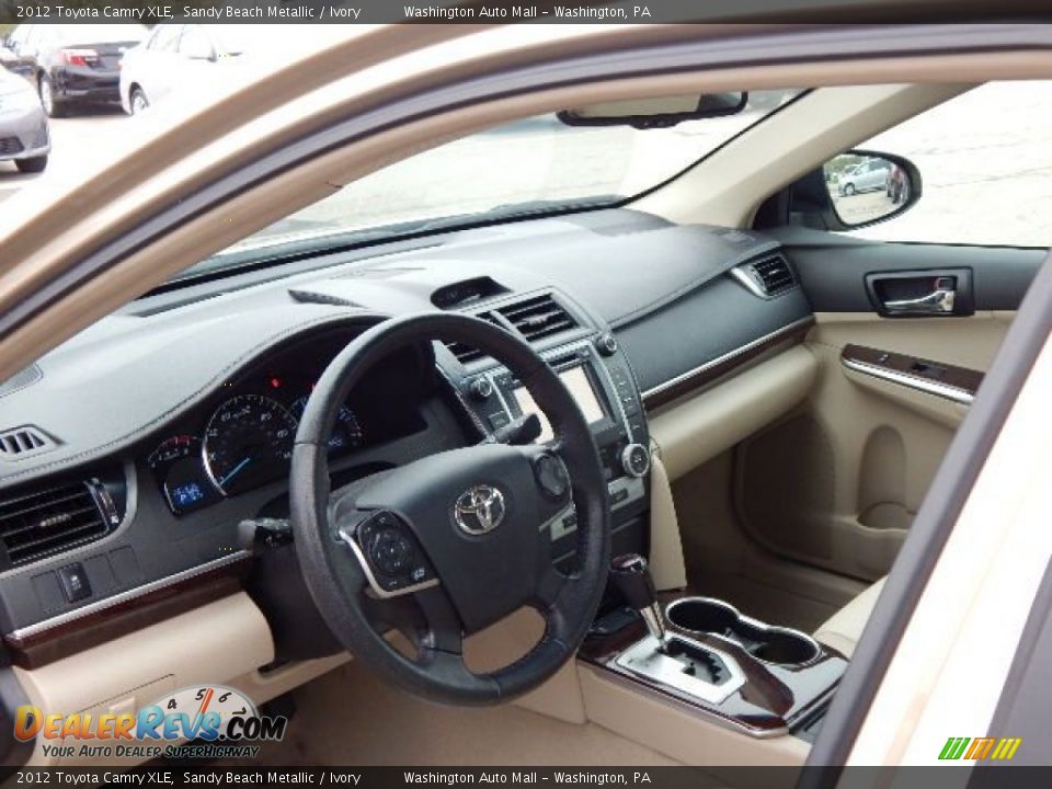 2012 Toyota Camry XLE Sandy Beach Metallic / Ivory Photo #11