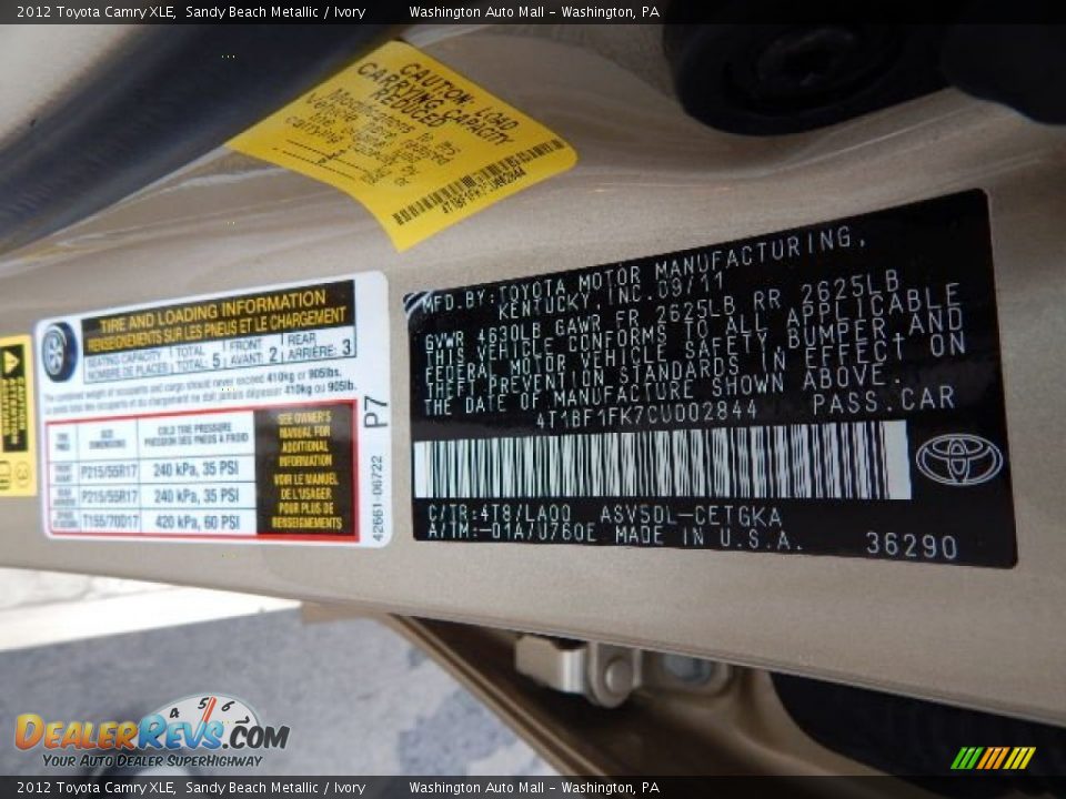 2012 Toyota Camry XLE Sandy Beach Metallic / Ivory Photo #19