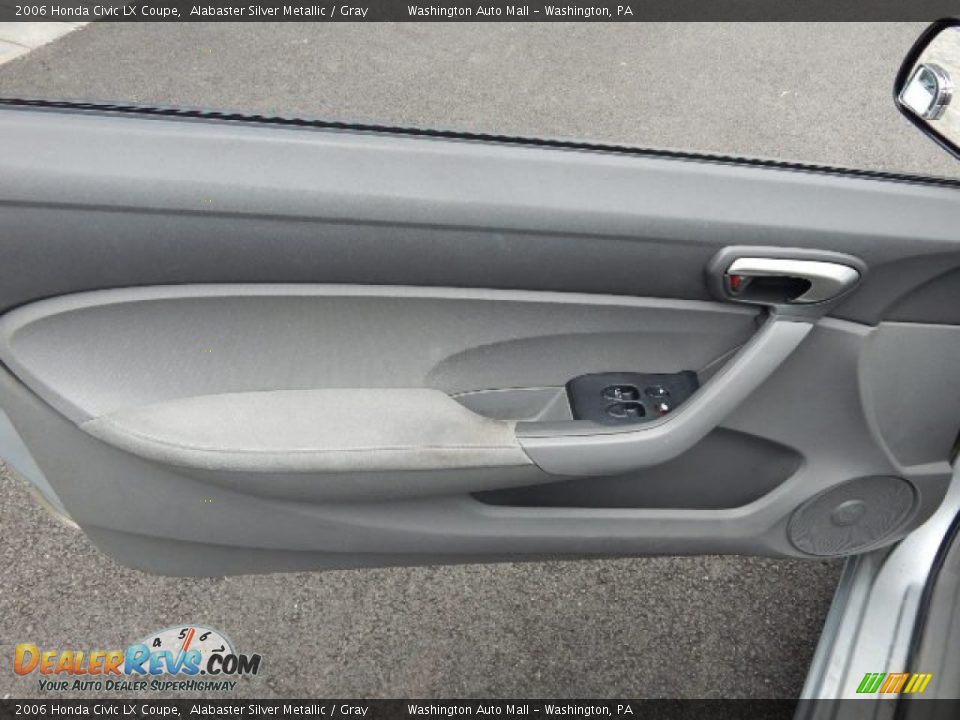 2006 Honda Civic LX Coupe Alabaster Silver Metallic / Gray Photo #11