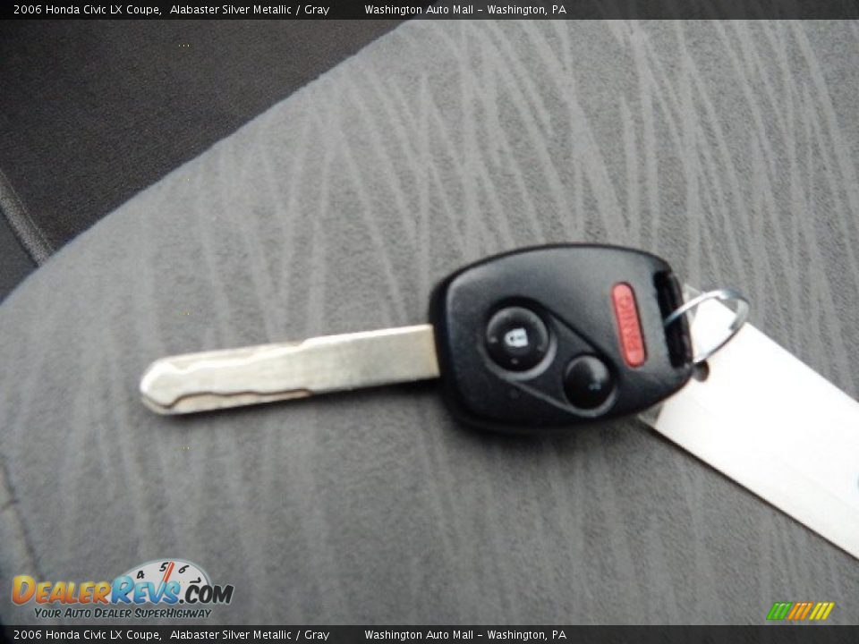 2006 Honda Civic LX Coupe Alabaster Silver Metallic / Gray Photo #18