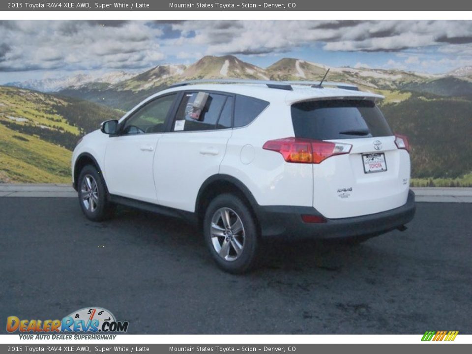 2015 Toyota RAV4 XLE AWD Super White / Latte Photo #3