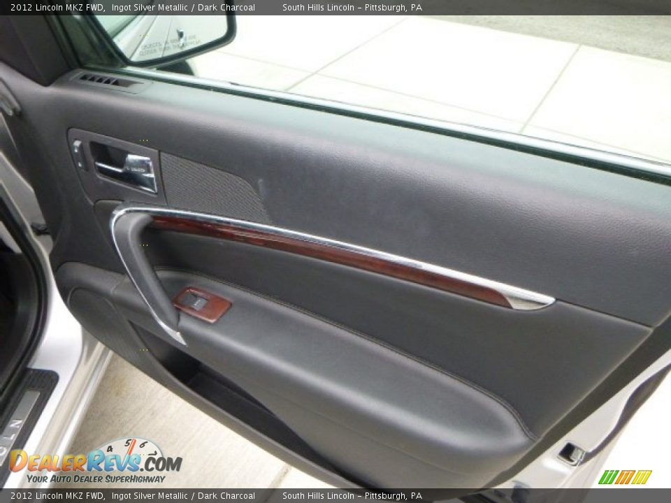 2012 Lincoln MKZ FWD Ingot Silver Metallic / Dark Charcoal Photo #13
