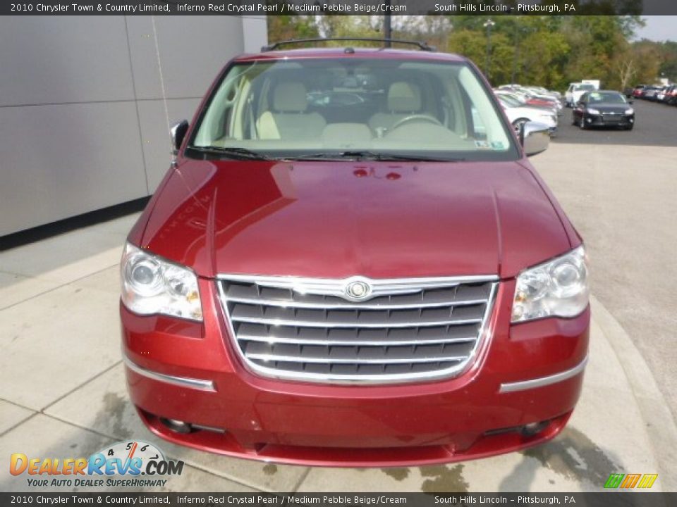 2010 Chrysler Town & Country Limited Inferno Red Crystal Pearl / Medium Pebble Beige/Cream Photo #8