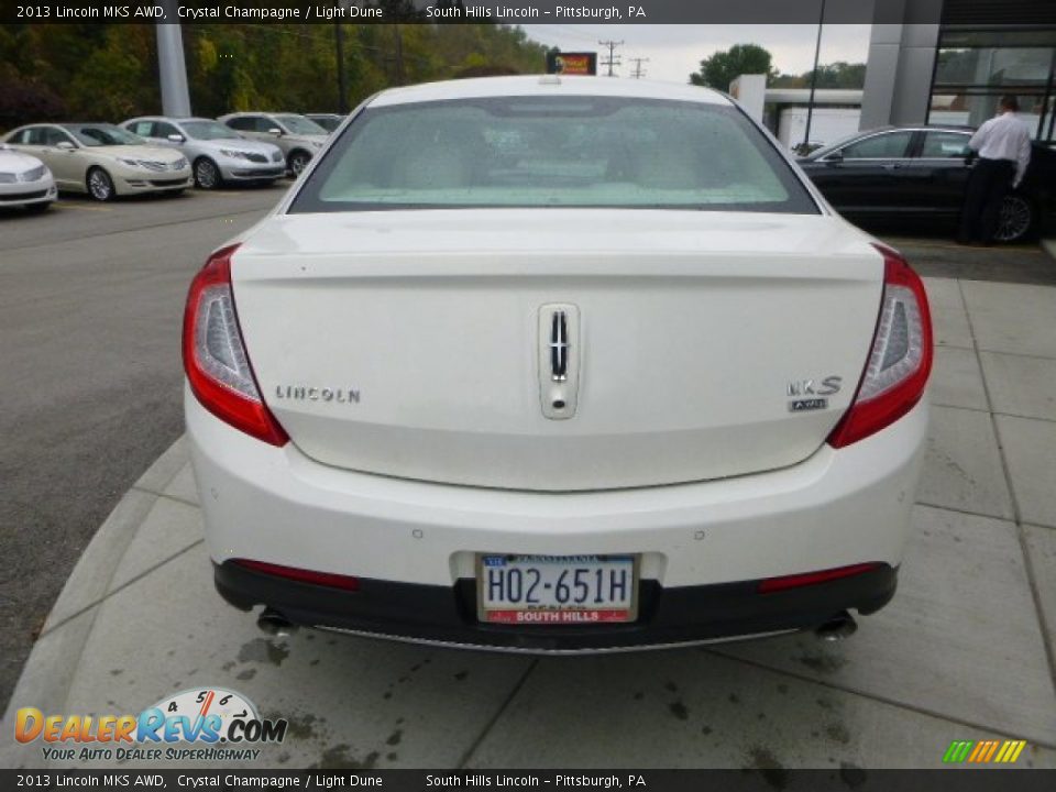 2013 Lincoln MKS AWD Crystal Champagne / Light Dune Photo #4