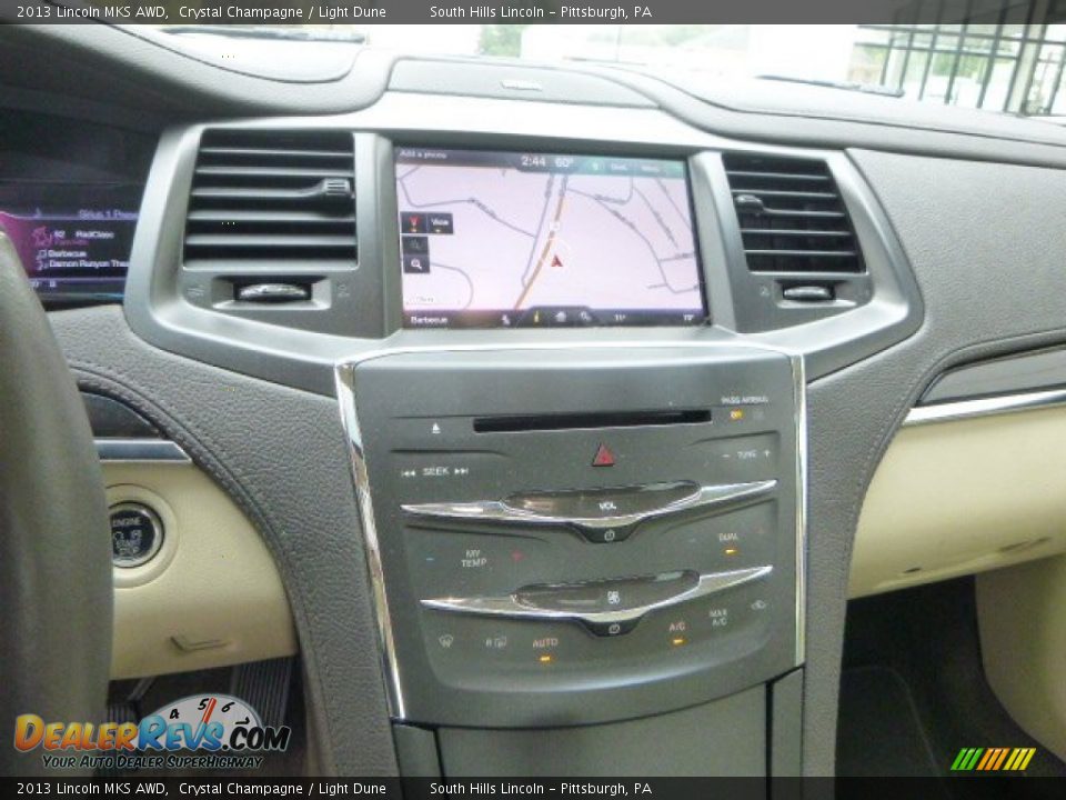 2013 Lincoln MKS AWD Crystal Champagne / Light Dune Photo #22