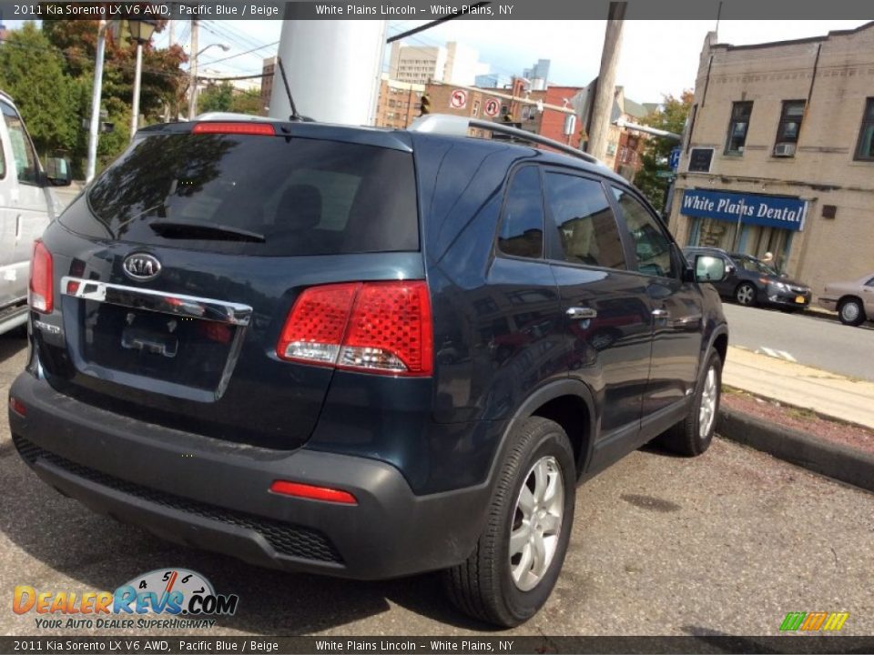 2011 Kia Sorento LX V6 AWD Pacific Blue / Beige Photo #4